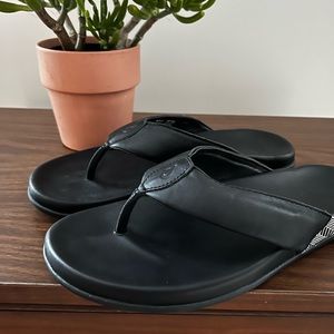 Olukai sandals